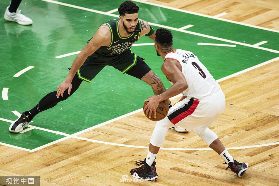 蜂鸟电竞-包含清晨波特兰开拓者调整名单以备NBA常规赛;战术微调环节打磨;引发热议;临场指挥获称赞的词条